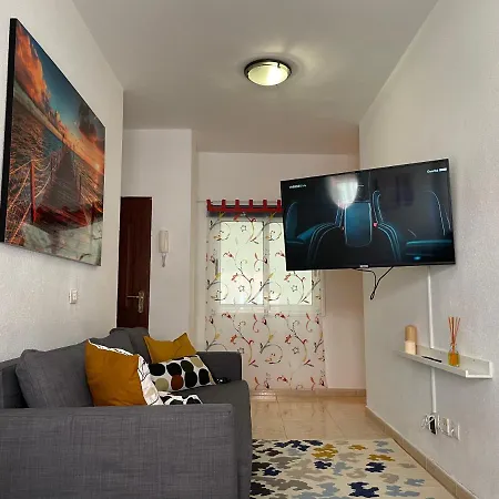 Sunny In The Heart Of Cruz Apartment